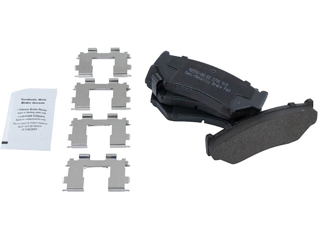 Front Brake Pad Set - 1996-1997 Geo Tracker 4-Door - TRQ 4349-07450877