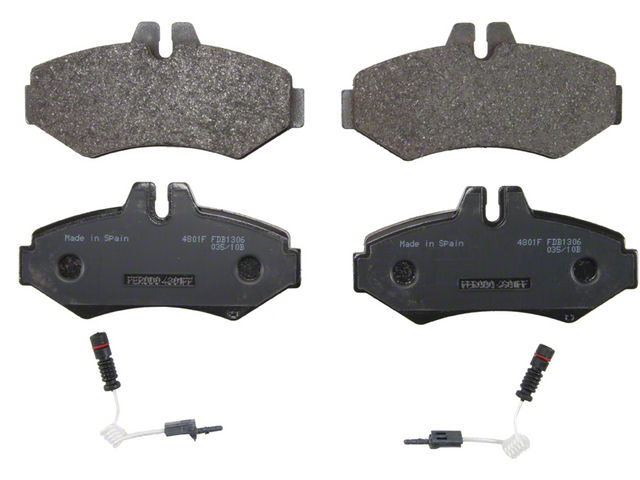 Rear Brake Pad Set - 2002-2008 Mercedes G500 - Wagner 6410-07517302