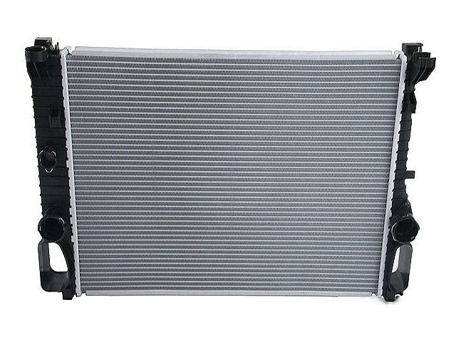 Radiator - 2007-2009 Mercedes E320 Bluetec 3.0L V6 642.920 Mercedes-Benz Turbocharged Diesel - Nissens 26819-05805387