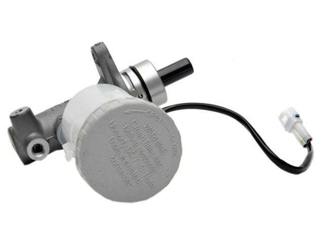 Brake Master Cylinder - 1996-1998 Suzuki Sidekick - Raybestos 33-05750268