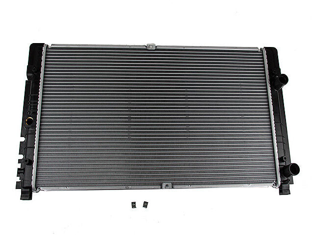 Radiator - 1997, 2000-2003 Volkswagen EuroVan - Nissens 7421-05805358