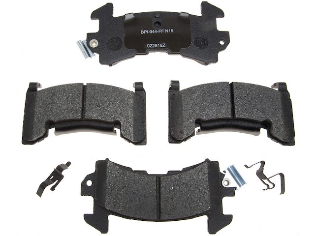 Front Brake Pad Set - 1978-1987 Chevrolet El Camino - Raybestos 3239-02985305