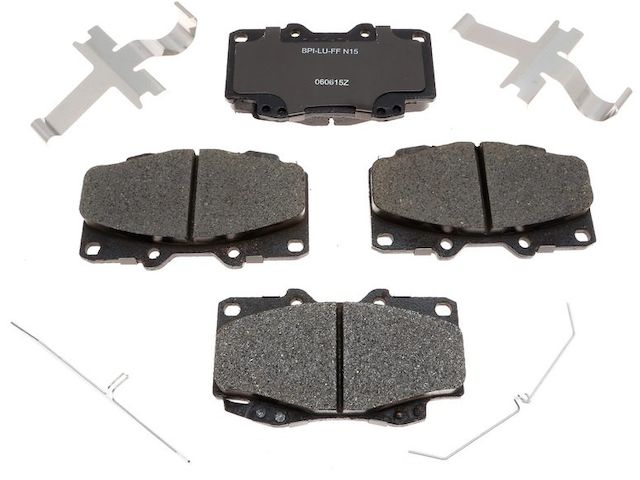 Front Brake Pad Set - 1999-2004 Toyota Tacoma Extended Cab Pickup 2-Door - Raybestos 8219-03185497
