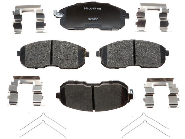 Front Brake Pad Set - 1996-1999 Infiniti I30 - Raybestos 6704-03588994