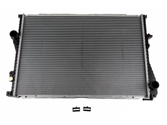 Radiator - 1995, 1997-1998 BMW 740i Base - Nissens 1114-05791576
