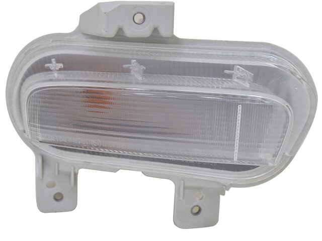 Front Right Turn Signal / Parking Light Assembly - 2019-2023 Jeep Renegade Sport Utility - TYC 147666-06205535