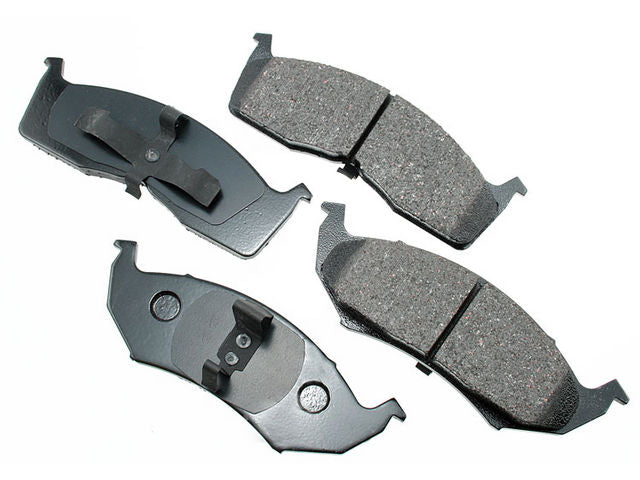 Front Brake Pad Set - 1996-2000 Dodge Caravan - Akebono 1697-05009588