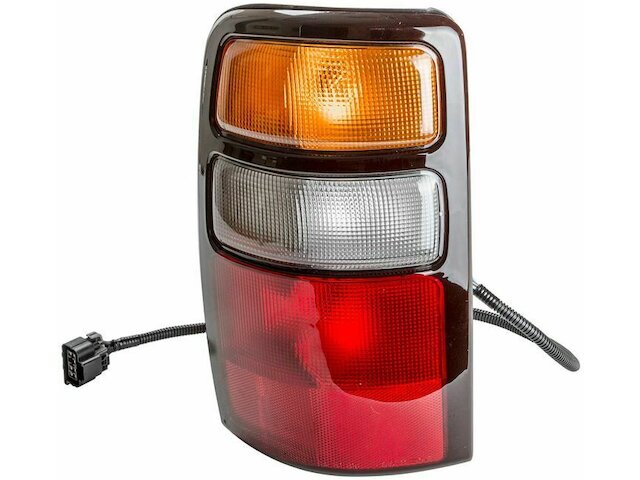 Left Tail Light Assembly - 2004-2006 Chevrolet Tahoe Sport Utility - TYC 17843-05918283