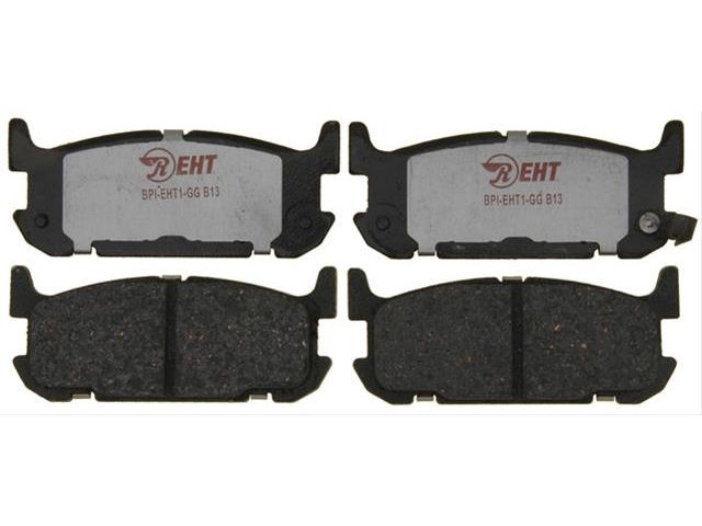 Front Brake Pad Set - 2004-2006 Volkswagen Phaeton - Raybestos 18033-05744900