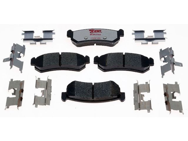 Rear Brake Pad Set - 2004-2006 Suzuki Forenza - Raybestos 18074-05744901