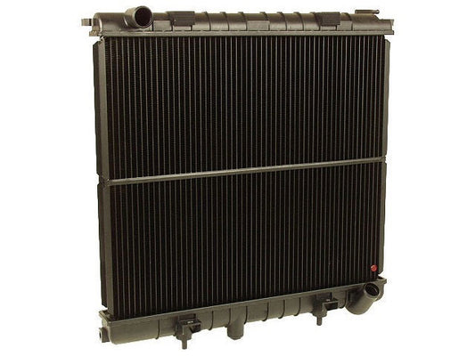 Radiator - 1996-1998 Land Rover Range Rover - Nissens 294-05805348