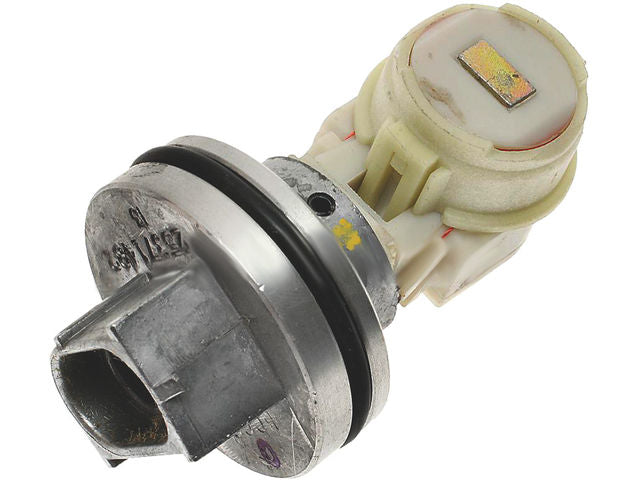 Speedometer Transmitter - 1990-1998 Pontiac Grand Am 2.3L 4-Cylinder - Standard Motor Products 4702-05185350