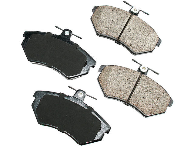 Front Brake Pad Set - 1995-2002 Volkswagen Cabrio 2.0L 4-Cylinder - Akebono 7397-05009767